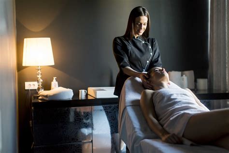 is massage therapy a good career